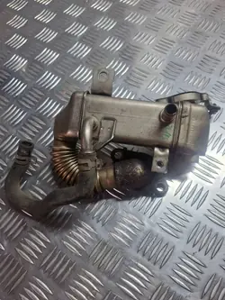 Enfriador EGR Opel Vivaro 2016 147350678R