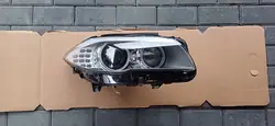 Farol Bi-Xenon Direito BMW F10 F11 OEM 7271908-10