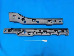 Clip de garniture de seuil droit OEM QUA8819 BMW Série 8