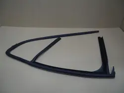 OEM USZCZELKA SZYBY LISTWA ZGARNIAJĄCA DRZWI PARAPET LEWY TYŁ ALFA ROMEO STELVIO