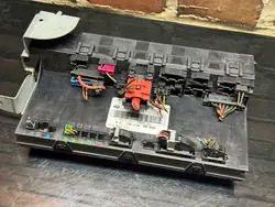 Mercedes SAM-modul OEM 2115458601 för W211