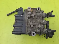 ECAS Air Suspension Valve Mercedes Actros MP3 4728900320
