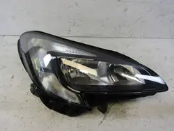 Oikea Etuvalaisin Opel Corsa E