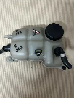 Réservoir d'expansion Mercedes A2475000049 - Occasion OEM