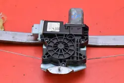 Elevador de vidro dianteiro esquerdo Renault Captur 2013-2017 807019225R