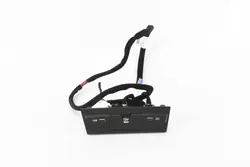 Panneau Prise USB OEM 96125-Q0120 pour Hyundai i20