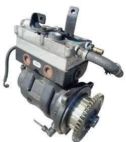 Ilmakompressori Renault T Volvo FH4 OEM 1300365002