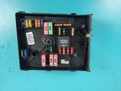 AUDI A3 8P 09 1.9 TDI Caixa de Fusíveis