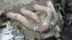 Collecteur d'échappement OEM 2039881 VW Golf 1.4L