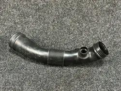 AUDI A4 B6 2.0 Tuyau de Filtre à Air 06B129627T
