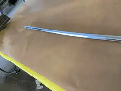 Opel Commodore A Rekord C Moulure Vitre Avant Gauche #1110