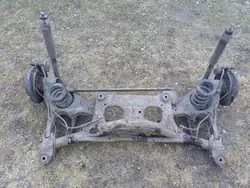 Hinterachsschwinge OEM Wózek Tylny Grandis Mitsubishi