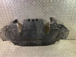 BMW 7404729 Cubierta inferior tanque para Serie 5 G30/G31