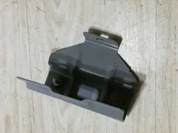 Support d'aile avant gauche OEM 651416878R