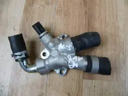 Toyota Highlander XU70 RAV4 V 2.5 HYBRID Carcasa de termostato