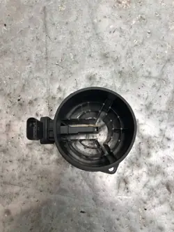 Débitmètre Mercedes OEM A6450900048 - Pièce d'occasion