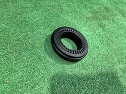 VW Transporter T5 framfjädringsbeslag OEM 7LA412249