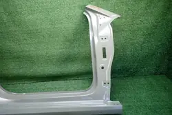 Pilar dianteiro direito OEM 6VE809606 para Skoda Fabia IV