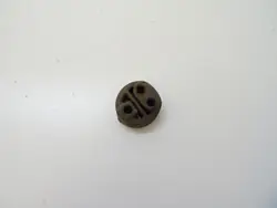 Pakoputken kiinnike OEM 89465-85465 Toyota FJ Cruiserille