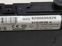 Mukavuusmoduuli OEM S118400150H Renault Megane II:lle