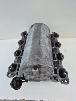 Inlaatspruitstuk AMG 5.0 met actuator A1121410069