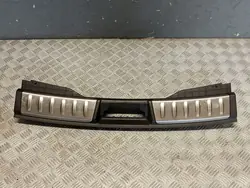 Jaguar OE HK83-406A64-A Capa de cinto traseiro para F-PACE