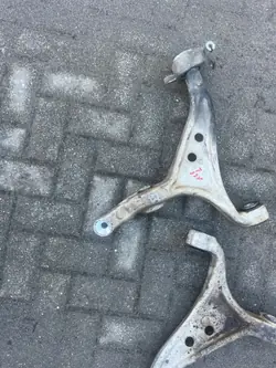 Bras de suspension Mercedes ML GLS GLE 166 OEM 250884