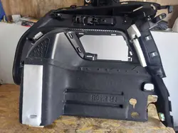 VW Tiguan III Höger bakluckasida OEM 571867428