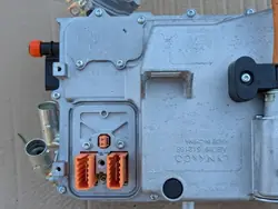 Lynk & Co Omvormer OEM AEQ19512188 - Gebruikt