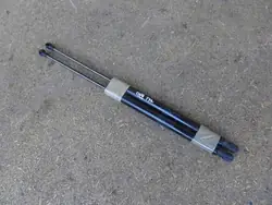 GOLF VII 5D HB Baklucka Ställdon Set 5G6827550G