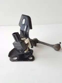 2016 Mitsubishi Outlander Front Air Suspension Sensor A0605592