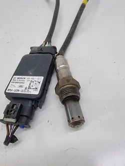 Capteur NOx MPLA-5J299-CC 0281008543 Occasion