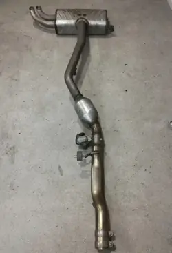 OEM 80A253411M Audi Q5 SQ5 2021 Ljuddämpare