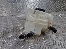 Réservoir de liquide de frein Toyota ESP12360 - Occasion
