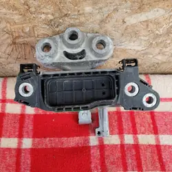 Vaihteiston Kiinnike Opel OE 326F31 D - Käytetty