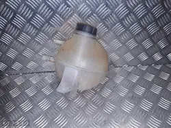 Réservoir de liquide de refroidissement OEM AM-477827 Ford
