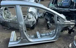 Kia Rio III 11- Rechter zijpilaardrempel 5D HB