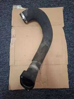 Audi OE Turbo-lyhytputki OEM 03L131111R