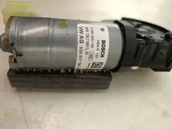Begagnad takluckemotor OEM 3G9877795J för VW Tiguan