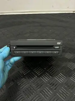 DVD-vaihtaja OEM 00.050.01N BMW F01 F02:lle