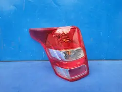 MITSUBISHI L200 Lámpara Trasera Izquierda 8330A945