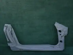 Rebites de pilar OEM 8D33-C20412-AE para Aston Martin