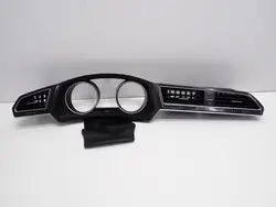Moldura de grelha de ar OEM 5NB815719 VW Tiguan II