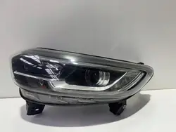 VASEN ETULAMPPU RENAULT KADJAR 260609857R