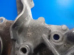 Kamaxel Tätningshus OEM 06D103133C Audi S3