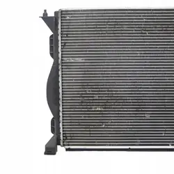 Audi A6 C6 Motor Wasser Kühler OEM 4F0121251Q