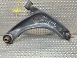 Höger främre bärarm Toyota Yaris III 11-20 OEM S27725455