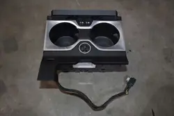 Muggfäste OEM 6827173 för BMW G07 G06 G05 Kylskåp