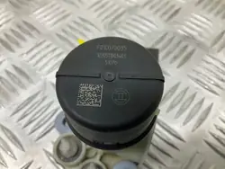 Adblue-pomp Volkswagen PASSAT B8 2020 F01C070035
