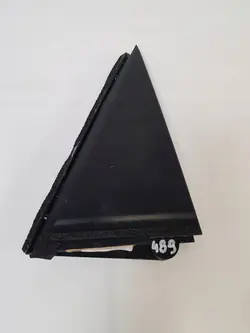 Tampa Triangular OEM 67487-02070 Porta Traseira Direita Toyota